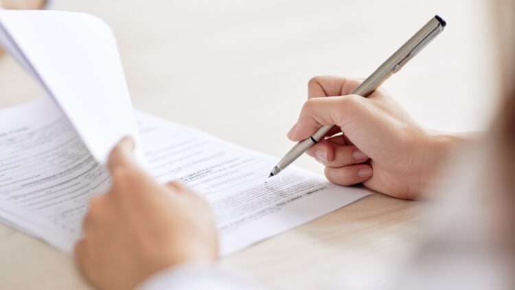 Adiós al cambio de hipoteca gratuito: a partir de este día tendrás que pagar una comisión 1 Adiós al cambio de hipoteca gratuito: a partir de este día tendrás que pagar una comisión