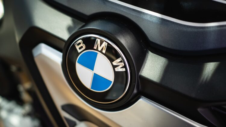 BMW y toda su gama eléctrica para 2024: estos son todos sus coches y precios 1 BMW y toda su gama eléctrica para 2024