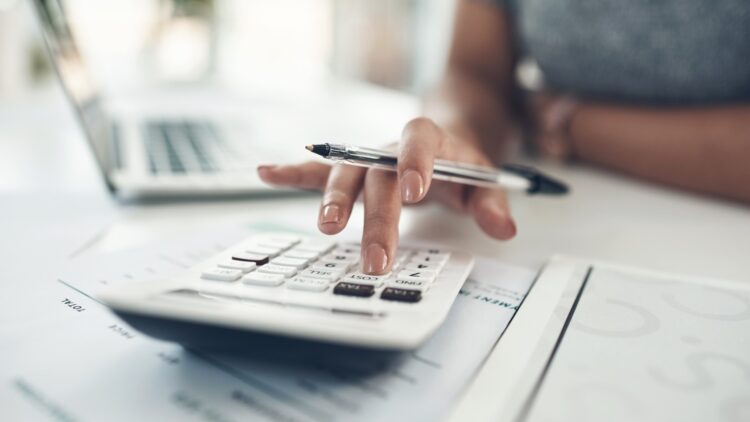 Giro de 180 grados en tu nómina a partir de 2025: va a ser más baja para estos trabajadores