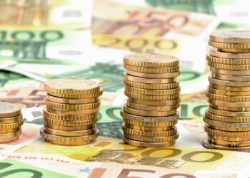 Subida de los precios de los alquileres a partir de enero de 2025: esta es la cantidad de dinero límite que puede subirte tu casero