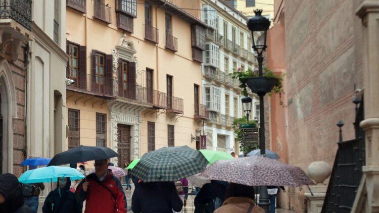 Confirmado por la AEMET: estos días es mejor no salir de casa si vives en alguna de estas ciudades, se acerca un nuevo temporal 1 Aviso Aemet