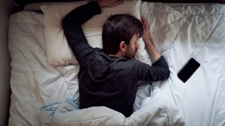 ¿Tienes activo el Wi-Fi por la noche? Esto es lo que deberás hacer para evitar molestos problemas 1 Wi-Fi noche