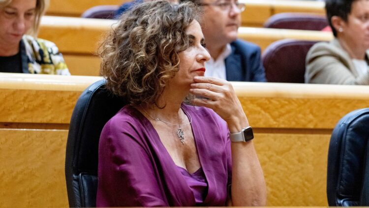 Giro de 180 grados en la declaración de la Renta: Hacienda cambia la fecha y es antes de lo esperado 1 Hacienda declaración de la Renta