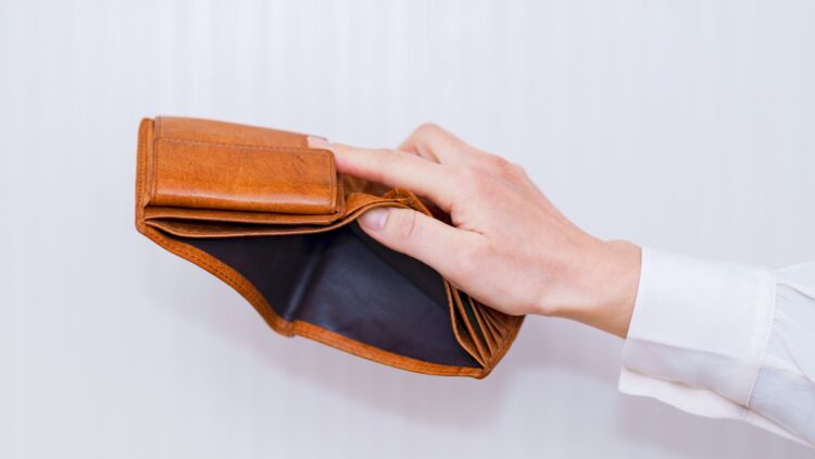 Adiós al subsidio para mayores de 52 años: este es el nuevo requisito que deberás cumplir para evitar su retirada