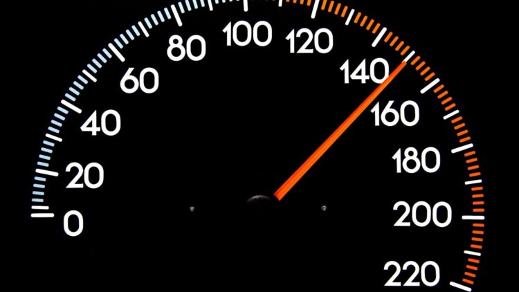 ¿Se podrá conducir a 150 km/h en las carreteras españolas? La DGT aclara esta cuestión 1 DGT 150 km/h 120 km/h