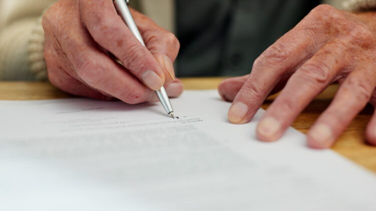 Todo cambia en 2025 para los mutualistas jubilados: Hacienda confirma qué hacer para recuperar hasta 4.000 euros 1 mutualistas jubilados