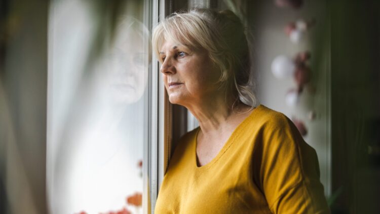 Malas noticias si cobras esta cantidad: tendrás que despedirte de tu pensión de viudedad 1 pension de viudedad