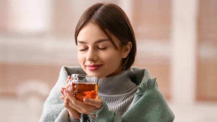 Tomar té de hueso de aguacate en ayunas: ¿es bueno o malo? 1 te de hueso de aguacate