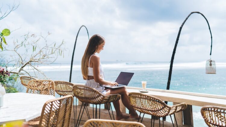 Vivir en estos paraísos ganando 500 euros al mes: los 3 países más baratos del mundo 1 vivir ganando 500 euros