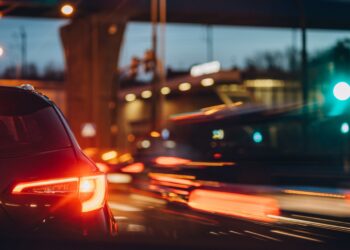 La DGT estudia prohibir conducir por la noche