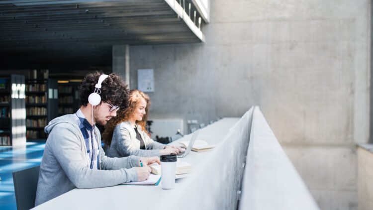 Nuevos requisitos y cuantías en las Becas MEC para el curso escolar 2025-2026 1 Nuevos requisitos y cuantias en las Becas MEC