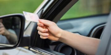 Adios a tu dinero y al carnet de conducir por estas infracciones