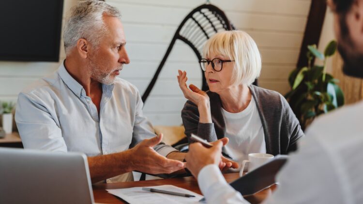 Ya lo ha confirmado la Seguridad Social: estos jubilados no recibirán la paga extra en su pensión 1 Estos jubilados no recibiran la paga extra en su pension