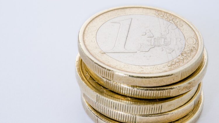 Buenas noticias si tienes esta moneda de 1 euro: la puedes vender por casi 3.000 euros 1 Buenas noticias si tienes esta moneda de 1 euro