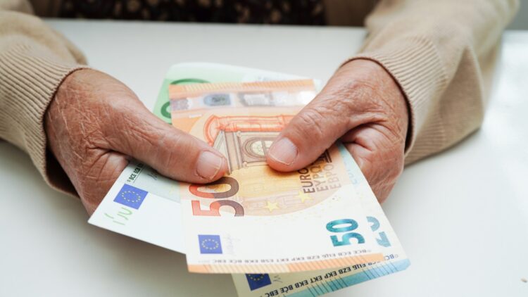 La lista al completo de las cantidades que cobrarás en tu pensión de jubilación, viudedad o incapacidad 1 La lista al completo de las cantidades que cobraras en tu pension