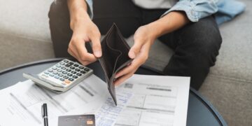 Esto es lo que debes hacer en la Renta si te despidieron en 2024