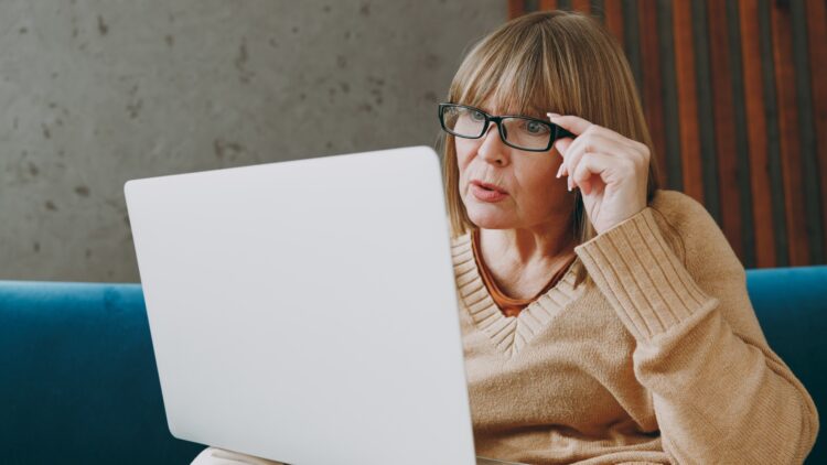 Cambios en el subsidio para mayores de 52 años: el SEPE avisa de los nuevos requisitos 1 Cambios en el subsidio para mayores de 52 años: el SEPE avisa de los nuevos requisitos