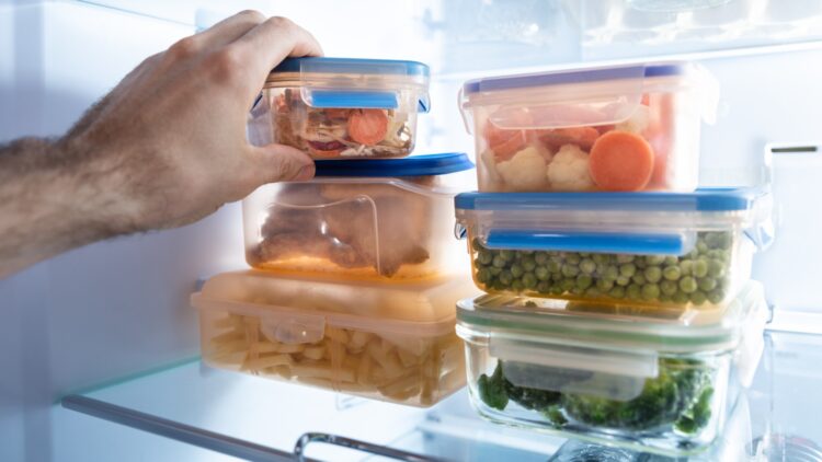 ¿Se te ha descongelado la comida a causa del apagón eléctrico? Esto es lo que debes hacer con ella 1 ¿Se te ha descongelado la comida a causa del apagón eléctrico?