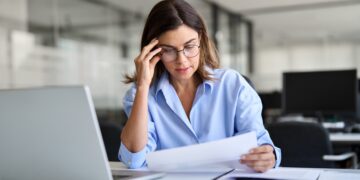 Mucho cuidado si eres uno de estos contribuyentes: Hacienda va a mirar con lupa tu Renta