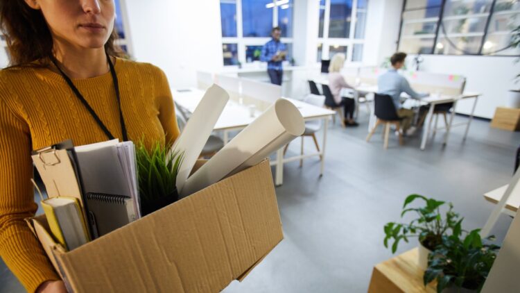 "O te tienen que pagar una indemnización o...": este abogado laboralista aclara cuándo no te pueden despedir 1 Este abogado laboralista aclara cuándo no te pueden despedir