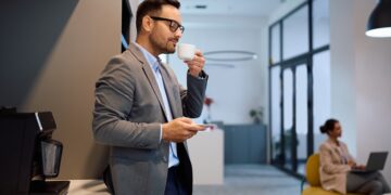 La reducción de la jornada laboral podría acabar con la pausa del café
