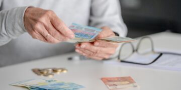 Este el dinero que puedes recibir de la pensión si no has cotizado lo suficiente: así puedes solicitarla