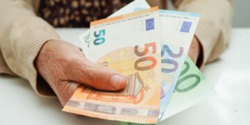 Esta es la manera de conseguir un extra con tu pensión de jubilación: la Seguridad Social lo confirma