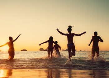 El Verano Joven vuelve este 2025: este es el plazo para solicitarlo y los requisitos que debes cumplir