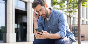 Si recibes este SMS de la Agencia Tributaria, desconfía