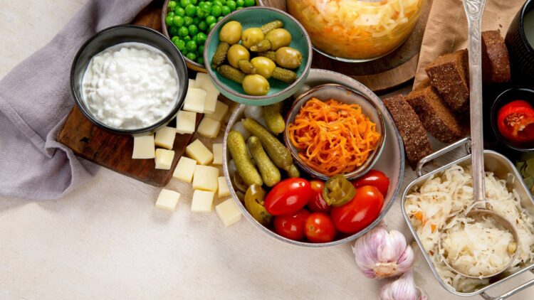 Ni Lays ni Ruffles: un nutricionista desvela cuáles son los mejores snacks para picar entre horas y no engordar 1 Un nutricionista desvela cuáles son los mejores snacks para picar