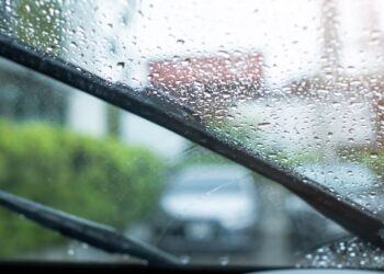 No hagas esto con el depósito del parabrisas