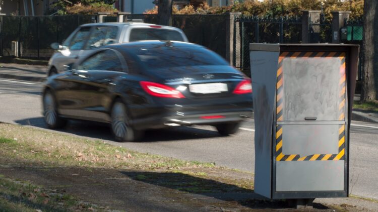 Giro radical en los radares: ahora van a saltar a partir de esta velocidad 1 Giro radical en los radares: ahora van a saltar a partir de esta velocidad