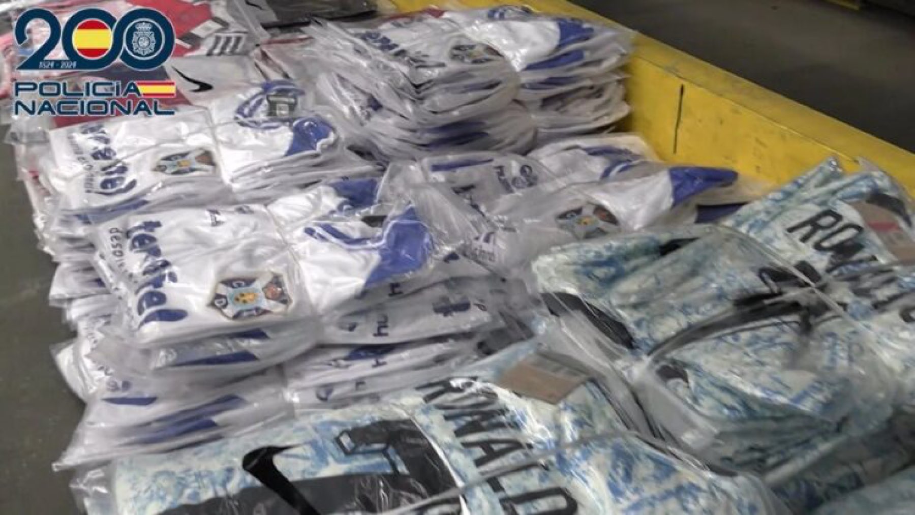 Adiós a las falsificaciones: así combaten las autoridades españolas el negocio de camisetas falsas de fútbol 1 El negocio de camisetas falsas de fútbol