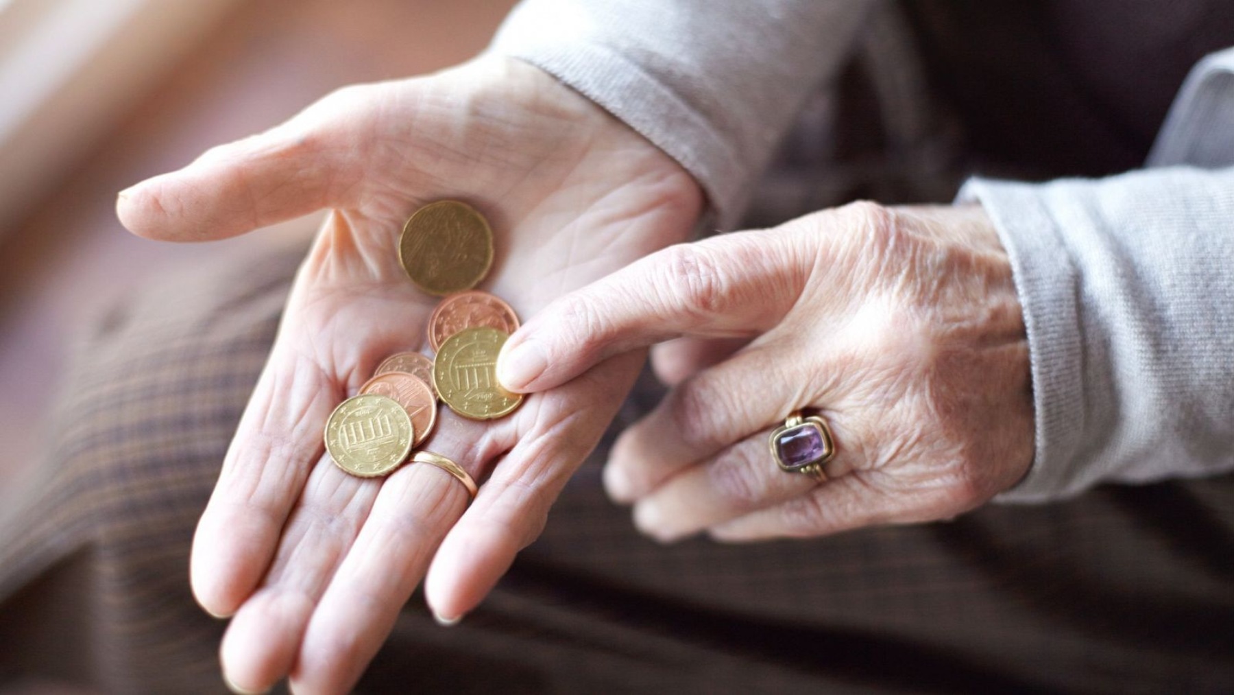 Gonzalo Bernardos advierte sobre el futuro de las pensiones en España: "Seguiremos el camino de Dinamarca" 1 Gonzalo Bernardos advierte sobre el futuro de las pensiones