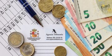 Esta es la razón de que Hacienda le haya devuelto ya a él y a ti no