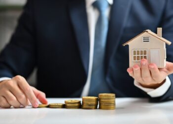 Se necesitan más de 15 años de sueldo para poder comprar una casa