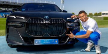 Mbappé recibe un cochazo de 140.000 euros gracias al Real Madrid