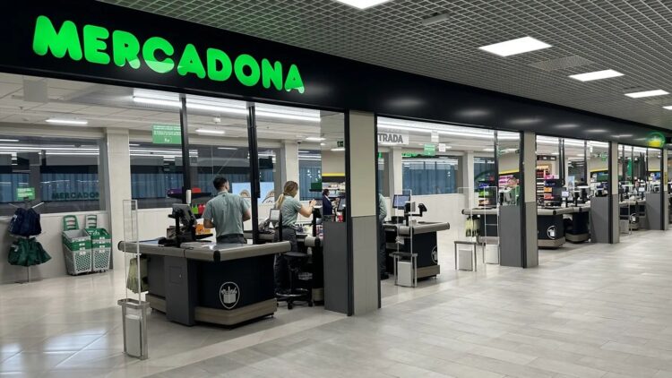 Confirmado: Mercadona impone esta regla para el pago en efectivo y así te afecta en tus compras 1 Mercadona impone esta regla para el pago en efectivo