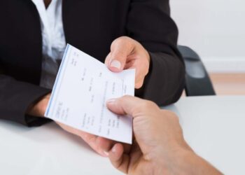 Este octubre cobraremos antes nuestras nóminas