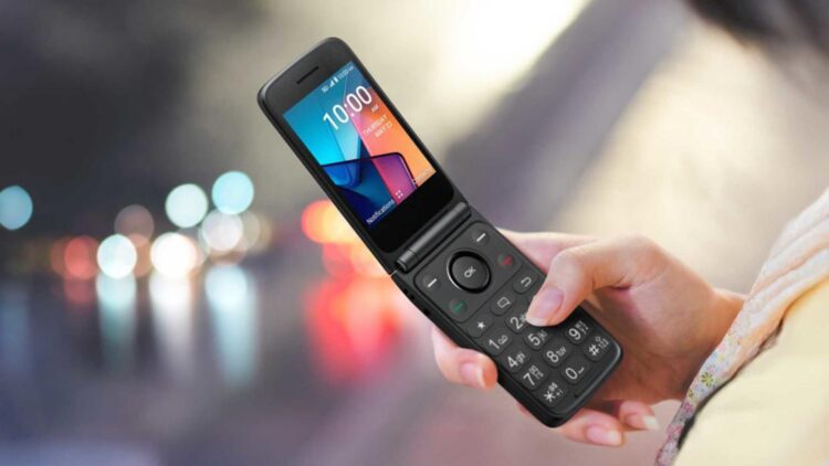 No social media or Google Maps - here's what one young man with ADHD learned after giving up his smart phone and going back to basics 1 No social media or Google Maps - here's what one young man with ADHD learned after giving up his smart phone and going back to basics