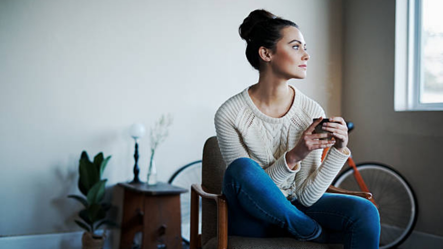 Neither money nor success - this is women's biggest regret at the end of life according to the largest happiness study ever conducted