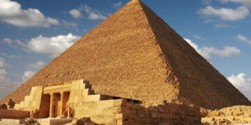Farewell to the myth of slaves in Egypt - this is how the real builders of the Cheops pyramid lived, according to the latest finds