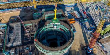 Farewell to oil - China activates its new ‘extreme’ nuclear reactor and exports it to the world to lead the energy revolution