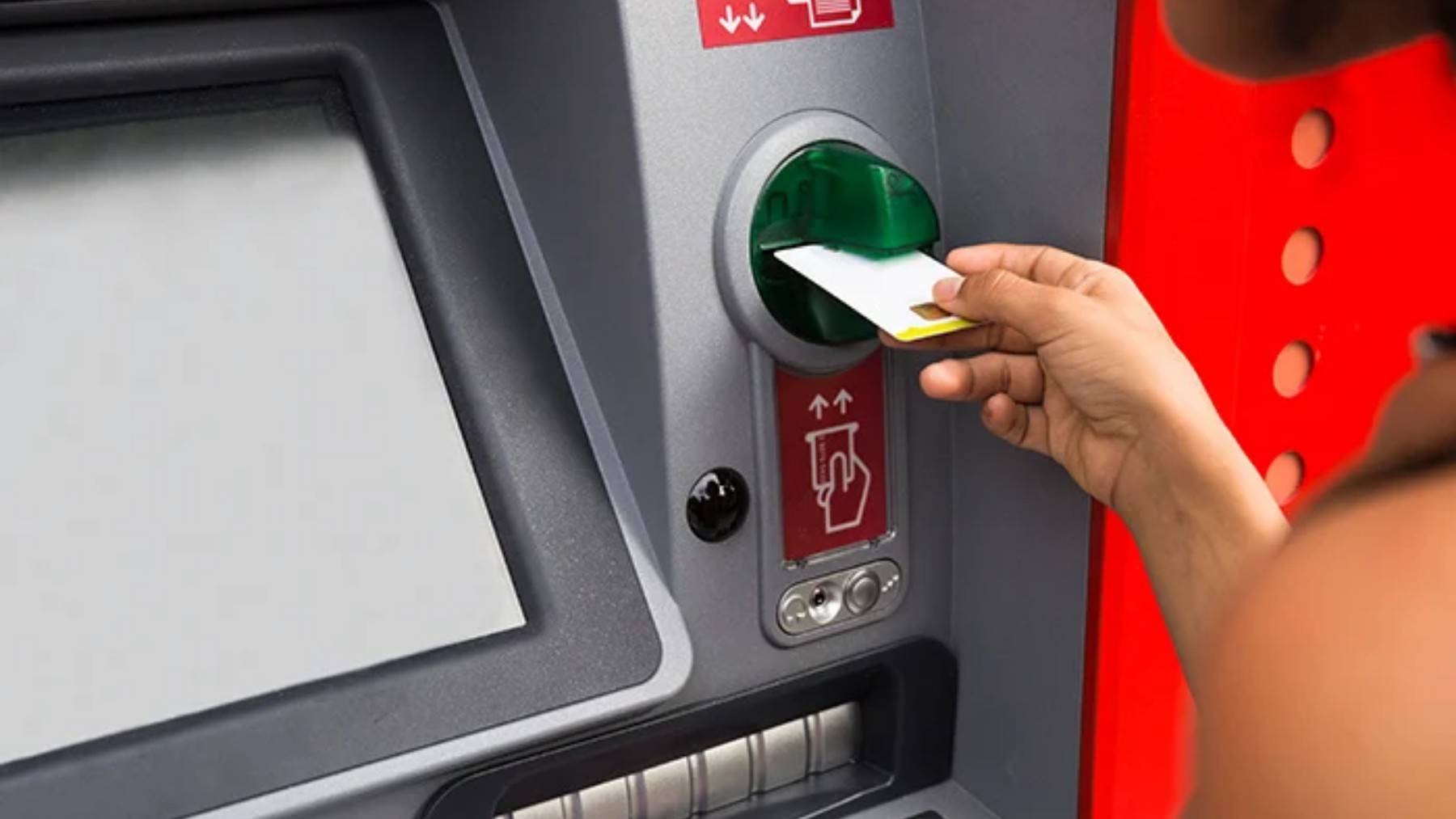 First wait, then act—clear and confident steps to take when an ATM machine retains your card