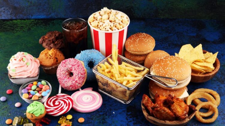 It's official—even the “healthy” versions of ultra-processed foods can sabotage your weight loss and cut your results in half compared to a diet with minimally processed foods 1 It's official—even the “healthy” versions of ultra-processed foods can sabotage your weight loss and cut your results in half compared to a diet with minimally processed foods