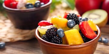 Confirmed—What they never told you about eating only fruit for dinner—Nutritionists debunk the myths and reveal what really happens to your body if you eat dinner late or after 7 p.m.