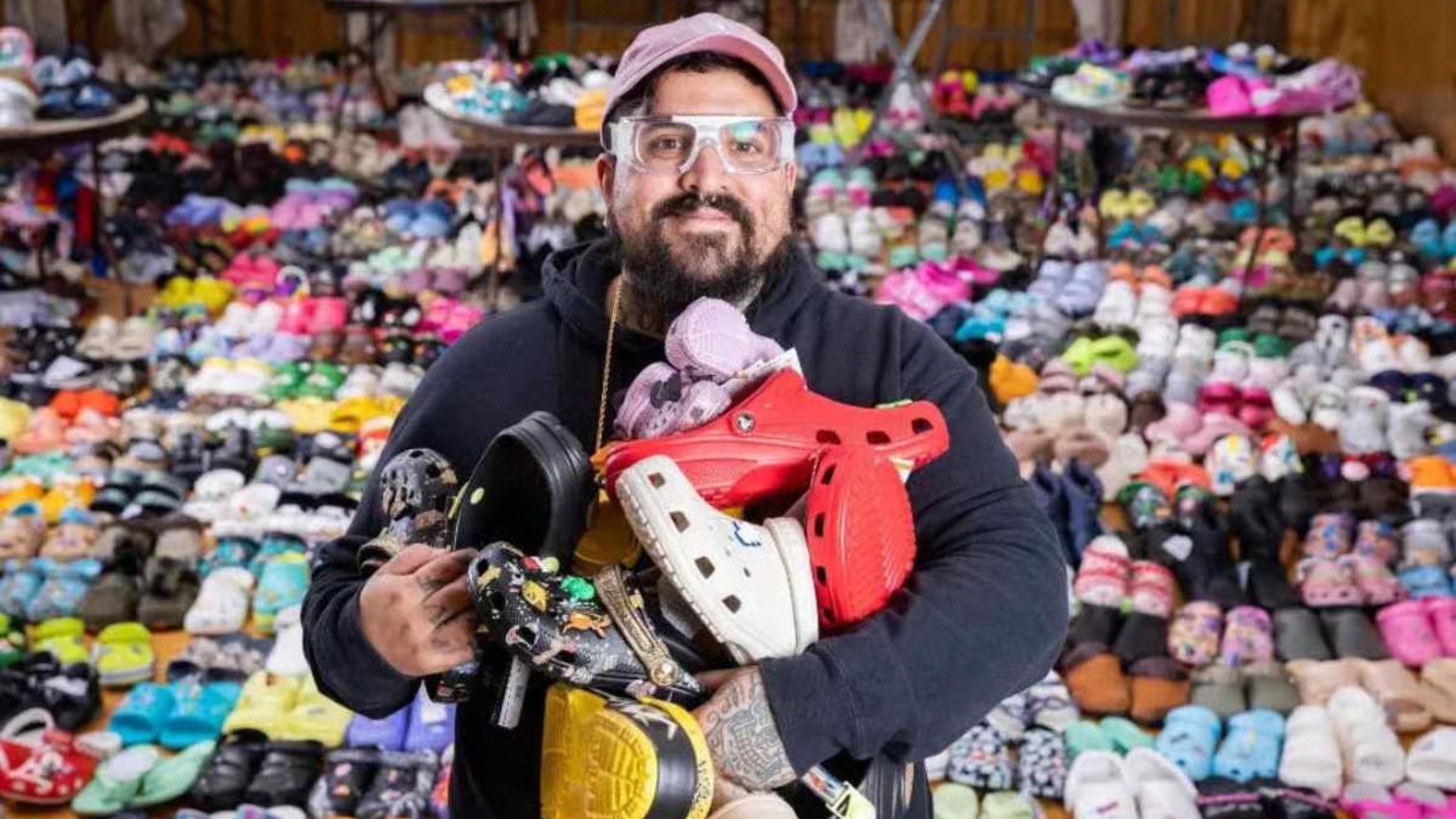 Confirmed—Doogie Sandtiger enters the 2026 Guinness Book of World Records as the “King of Crocs” with more than 3,800 pairs and a story of overcoming adversity that inspires the United States