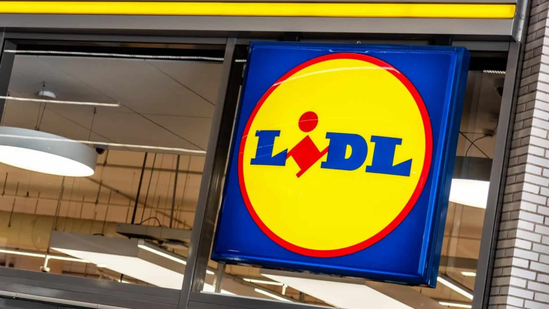 Lidl surprises its customers with safety labels on steaks—the reason will leave you speechless