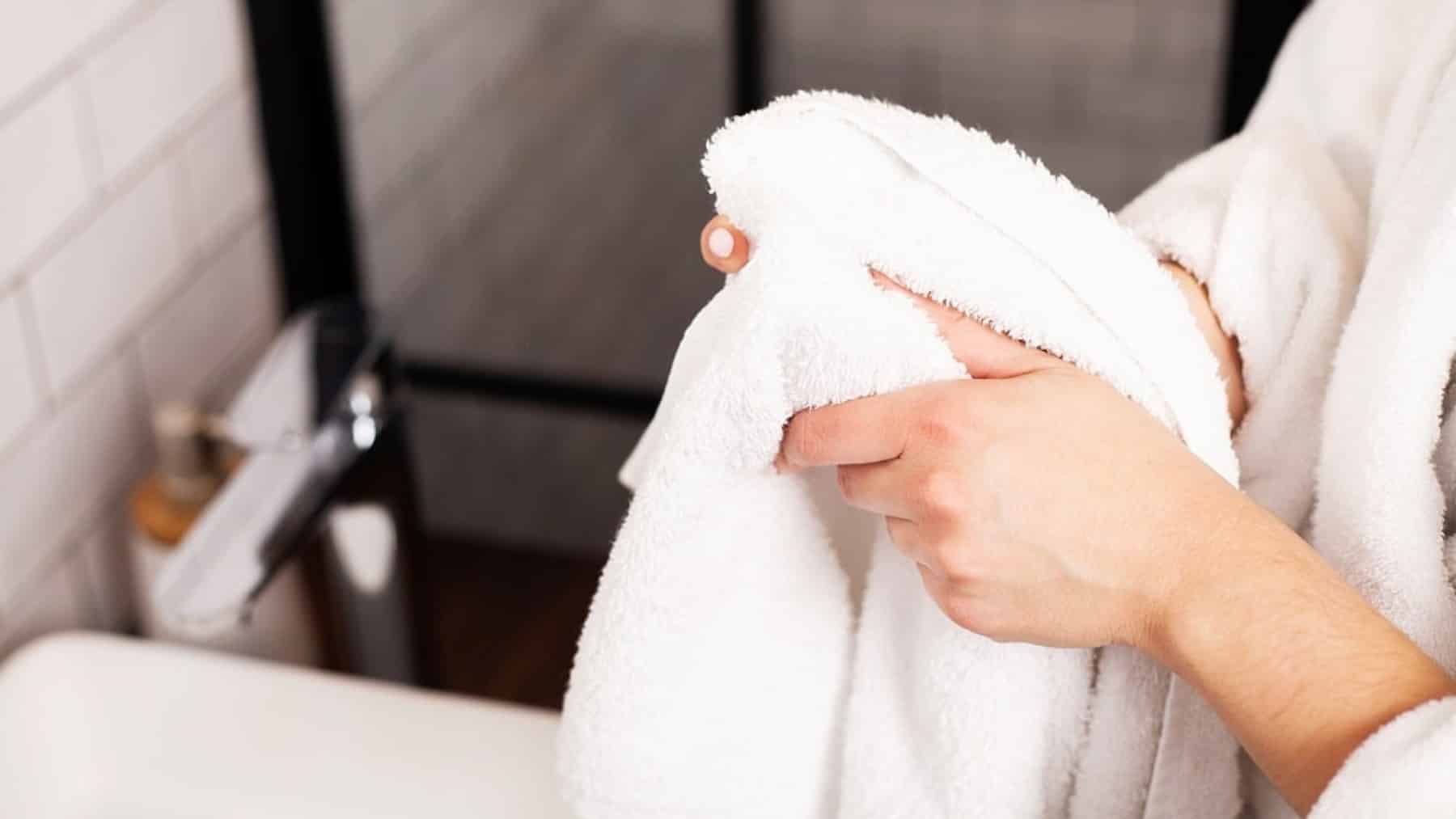 Forget fabric softener—this kitchen ingredient leaves your towels fluffy and smelling fresh
