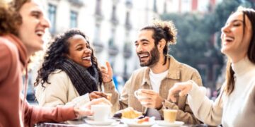 “In the US, you have to make an appointment even for a coffee”—the viral complaint of a Spanish woman who misses the spontaneity of going out for a drink in Spain